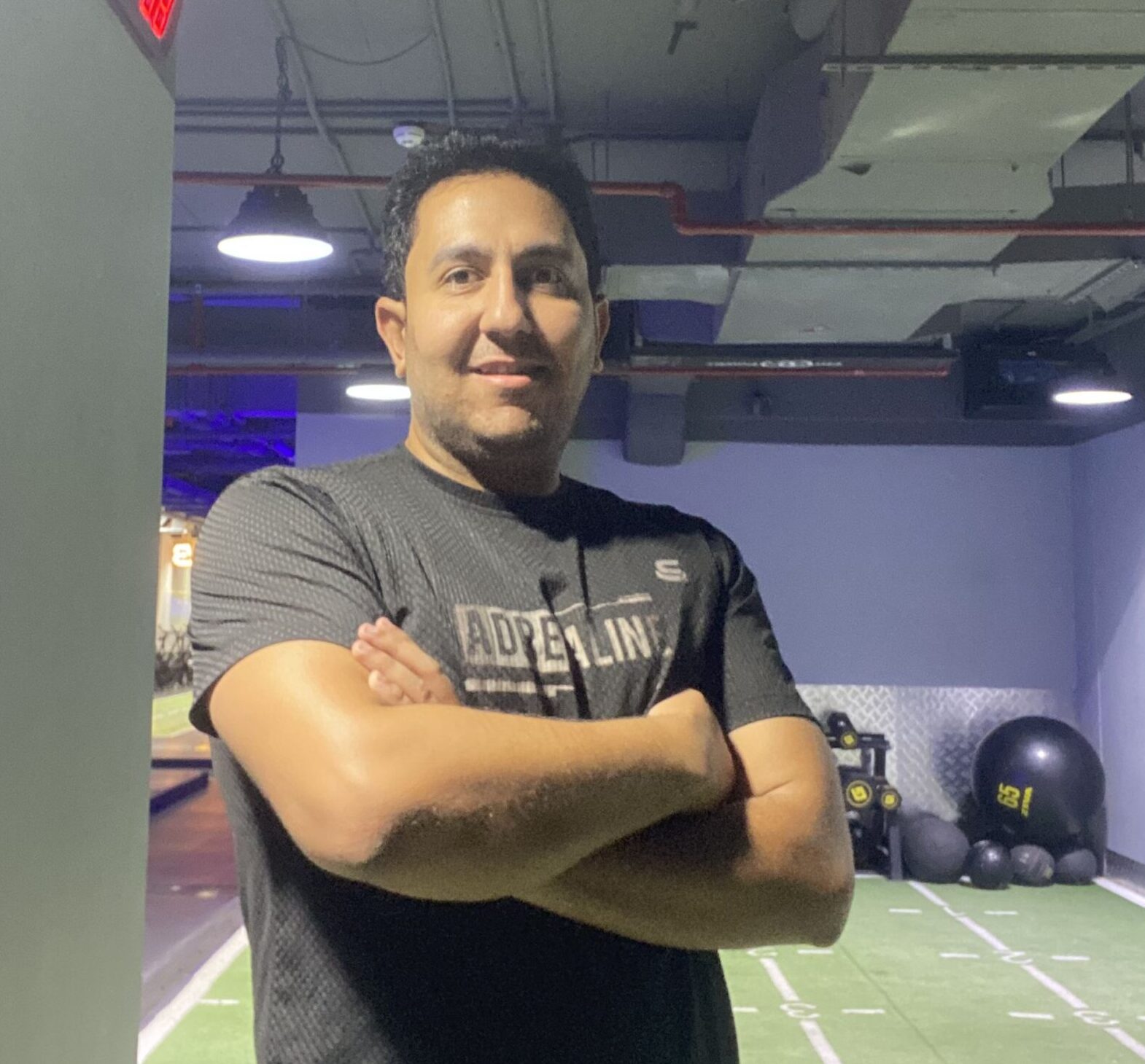 2025 12 06 04 07 img 5027